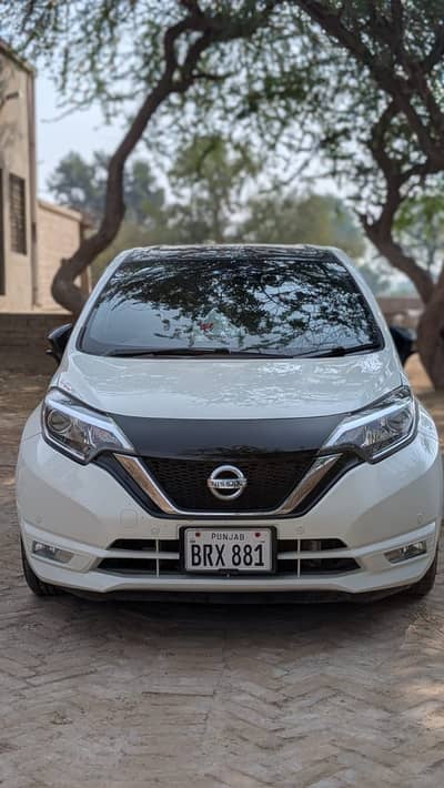 Nissan Note E Power 2018 Full option
