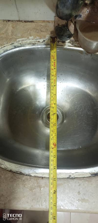 Kitchen Sink for Sale – Good Condition