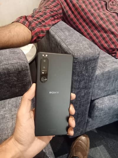 sony xperia 1 iii (12/256) official PTA