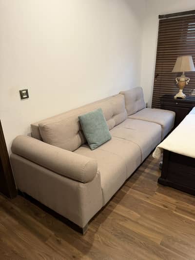 L shape 6 seater sofa with side table