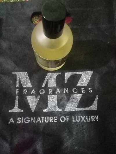 MZ A SINGNATURE OF LUX URY