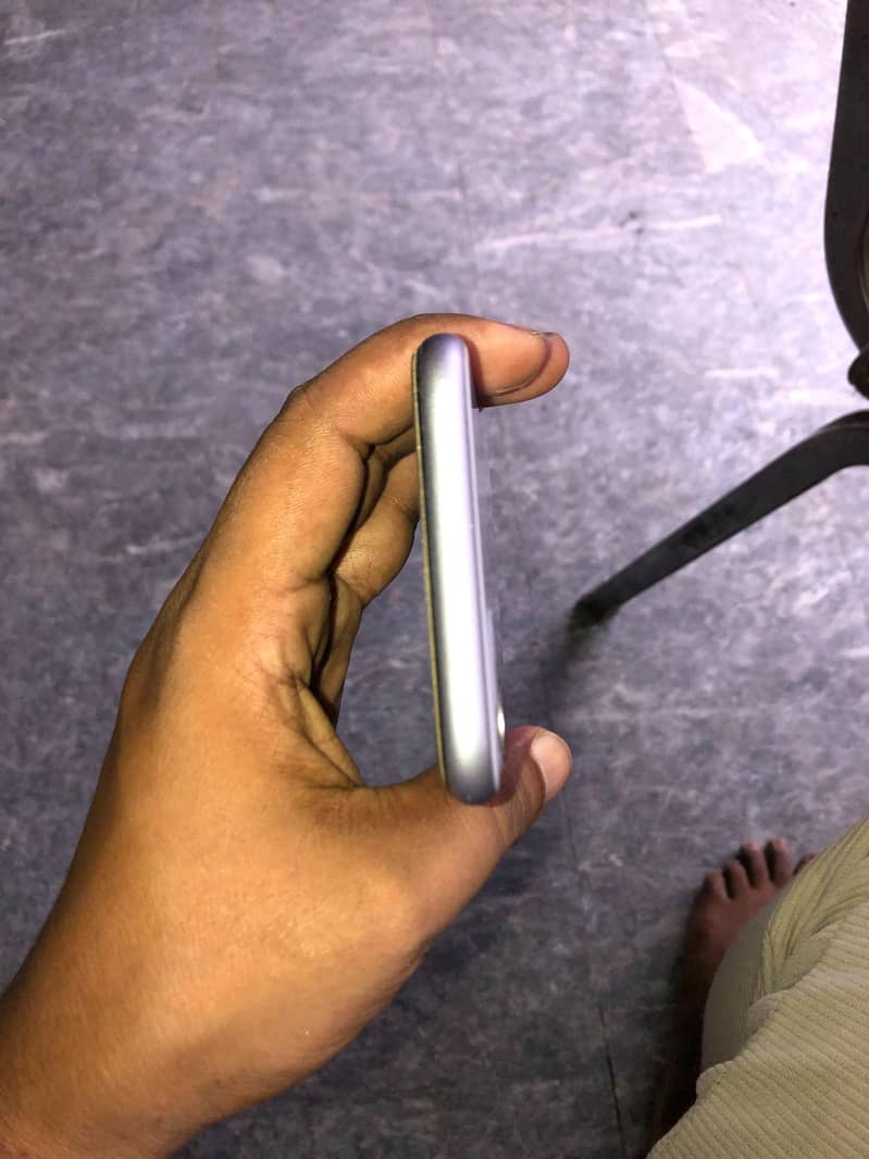 Apple iPhone 11 1