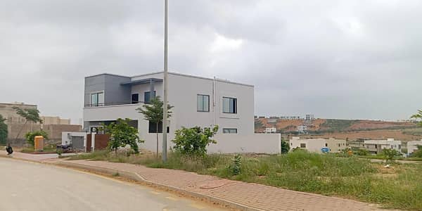 250sq Yd Plot In Precicnt-8 FOR SALE. Most Developing Precicnt Of BTK Near Bahria Heights And Grand Mosque