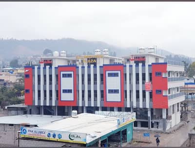 Flate Available For Commercial use Company or Office in Iqbal road