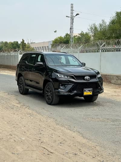 Toyota Fortuner GR-S 2025 | Punjab Registered | Low Mileage | B2B