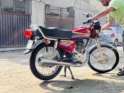 Honda 125 2011 model genuine