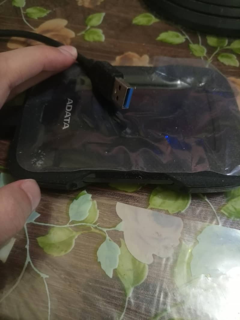 External Harddisk 2TB 3