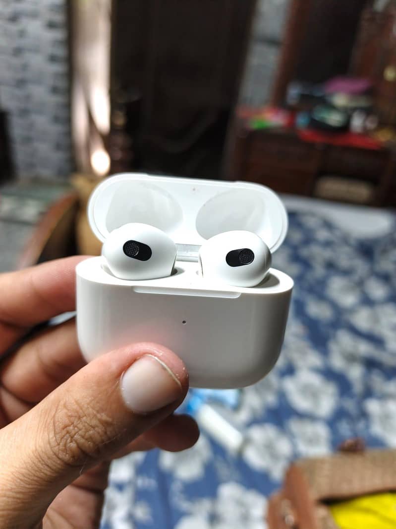 Airpod 3rd generation 0
