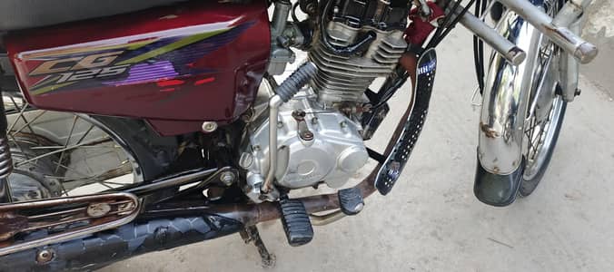 Honda CG 125 2017 Model – Excellent Condition