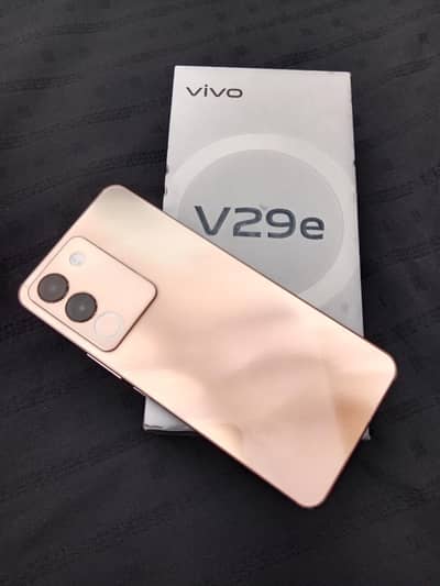 Vivo V29e 5G 8+8/256GB Complete Box 10/9 Condition (Just Ring Ruf)