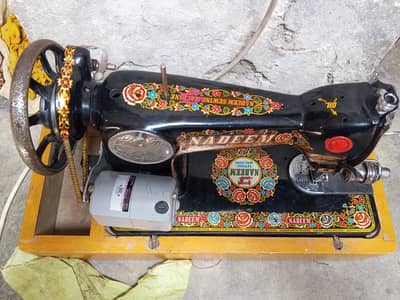 Nadeem sewing machine for sale no repair with moter condition 10/10