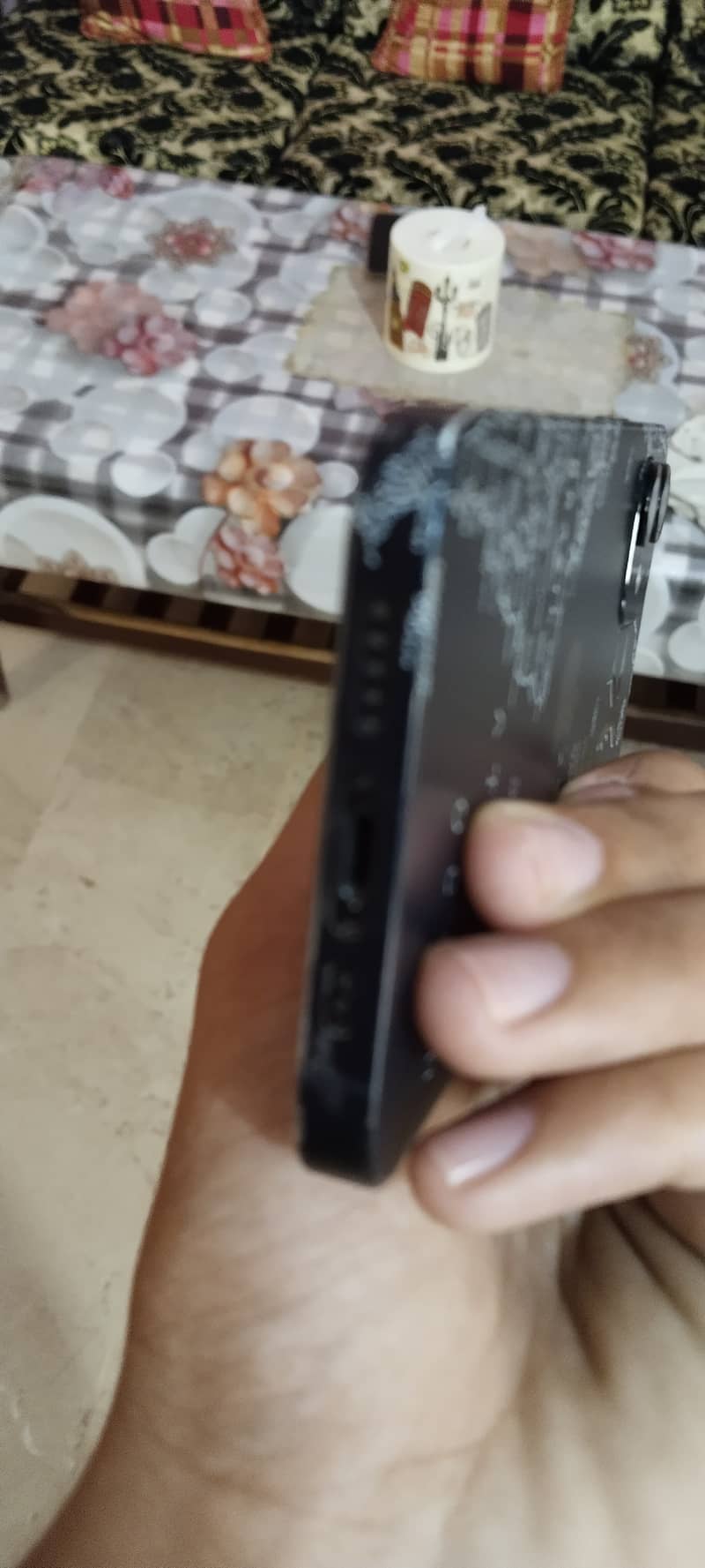 Apple iPhone 12 1