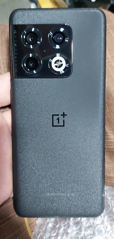 One Plus 10 Pro