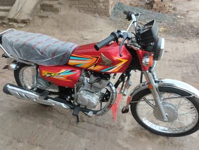 125 for sale 26 modal 03451400338 03464952094