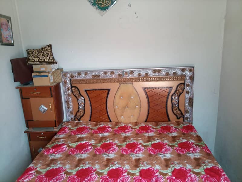 new bed set 2table with matras 2