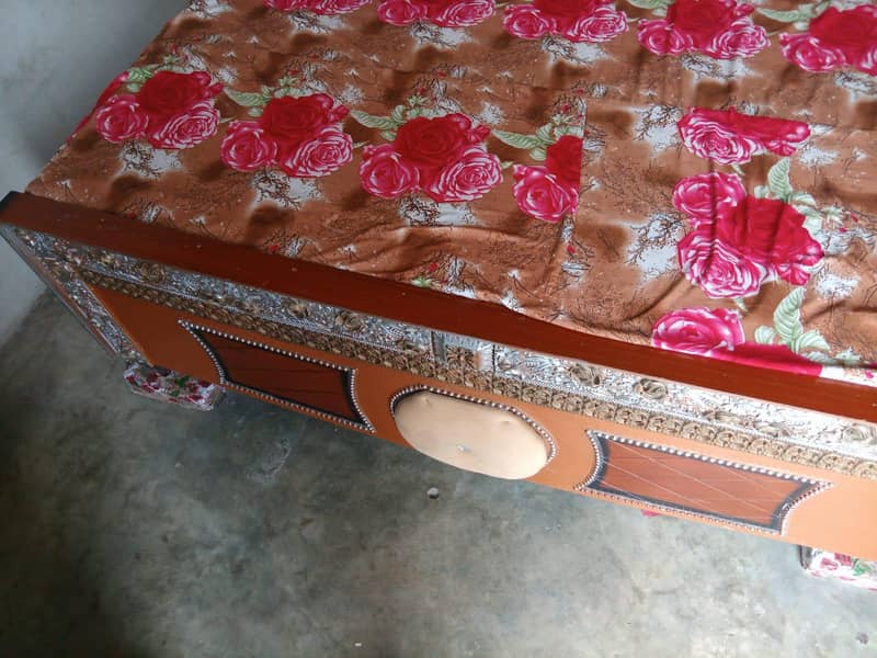 new bed set 2table with matras 3
