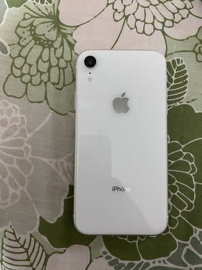 Apple iPhone XR