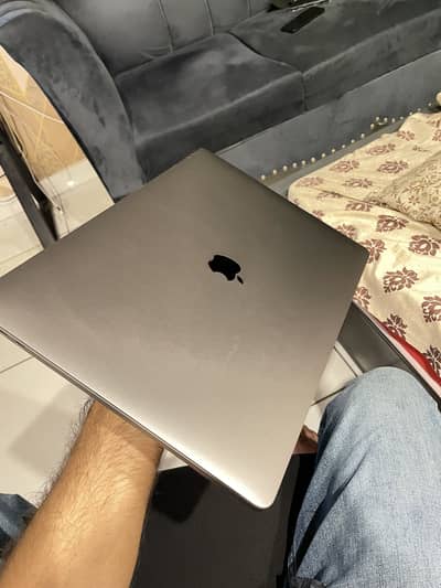 MacBook Pro i7 intel