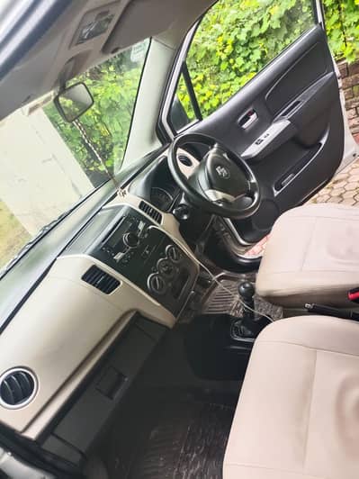 Suzuki Wagon R 2015