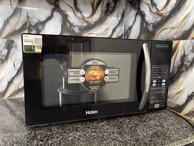 Haier HGL-30100 Convection Microwave Oven - Excellent Condition