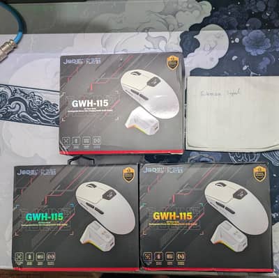 Jedel GWH-115 mouse with OLED screen and RGB Charging magnetic