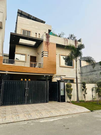 10 Marla double story House for Rent