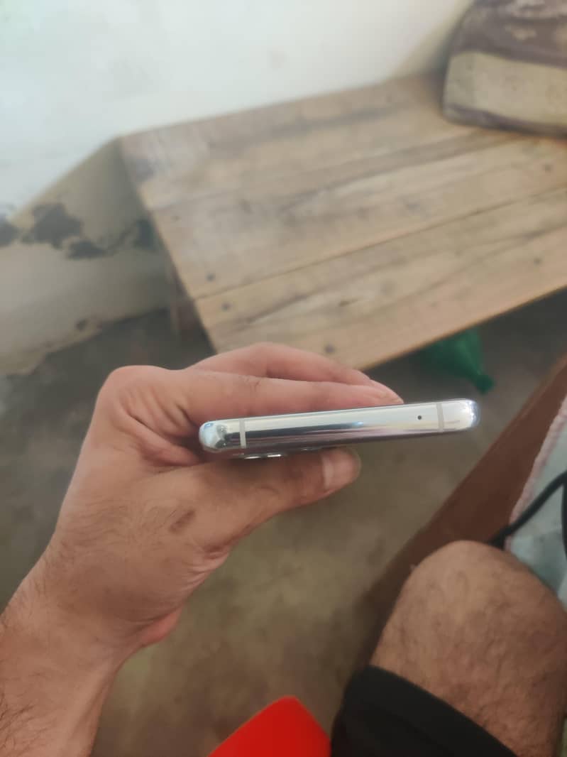 One Plus 9 Pro 3