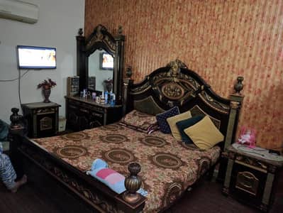 bed set , bed and dressing table, bedroom furniture, king size bed,
