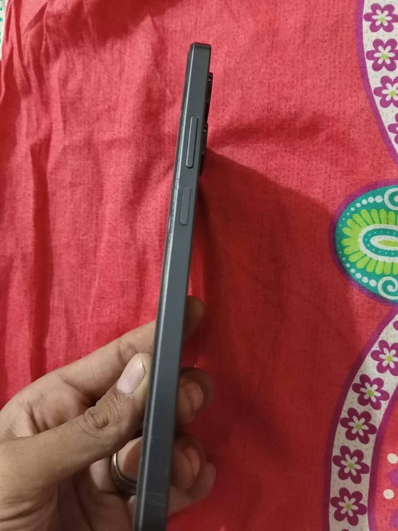 Realme Note 60x 3