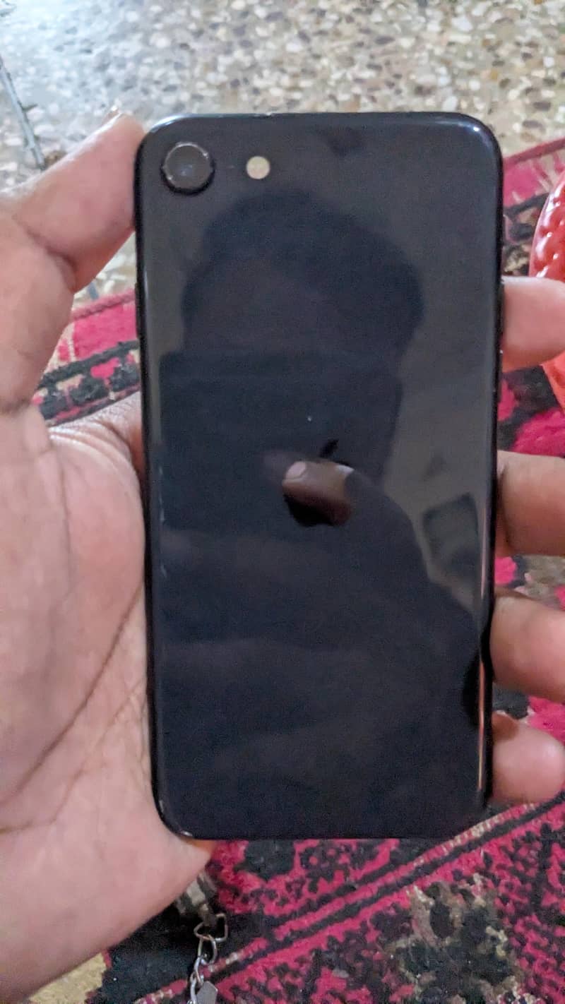 Apple iPhone SE 0