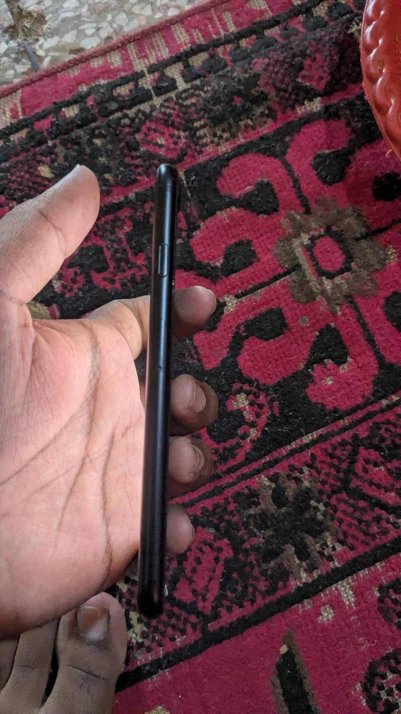 Apple iPhone SE 3