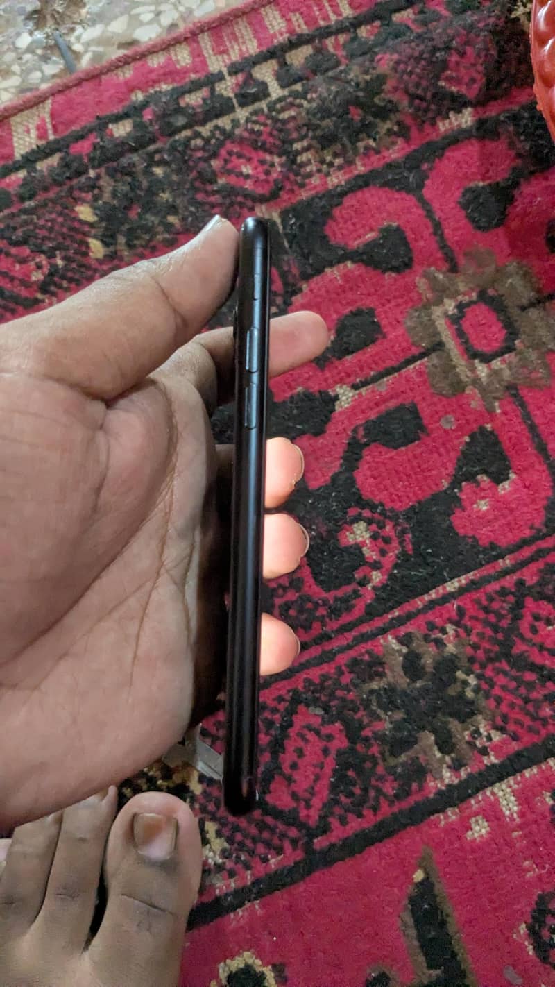 Apple iPhone SE 4
