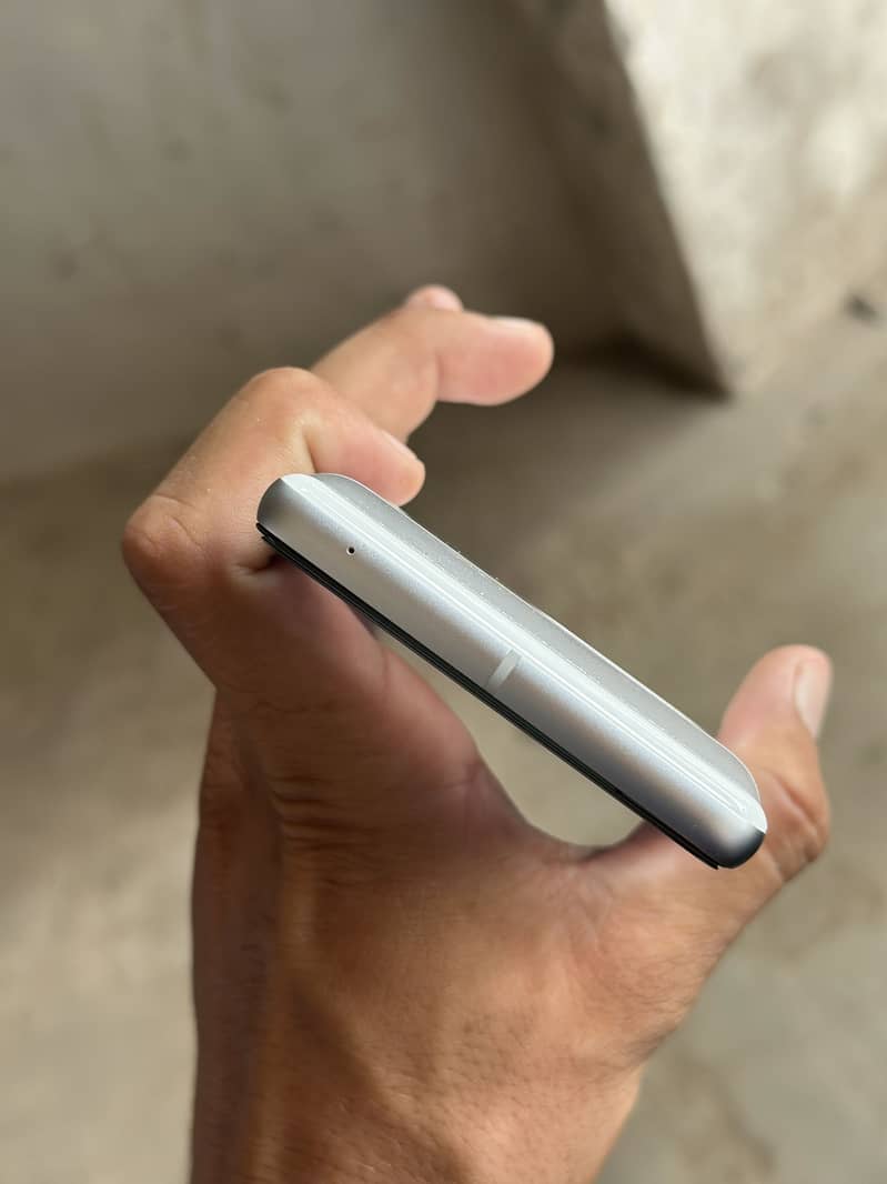 Google Pixel 7 2