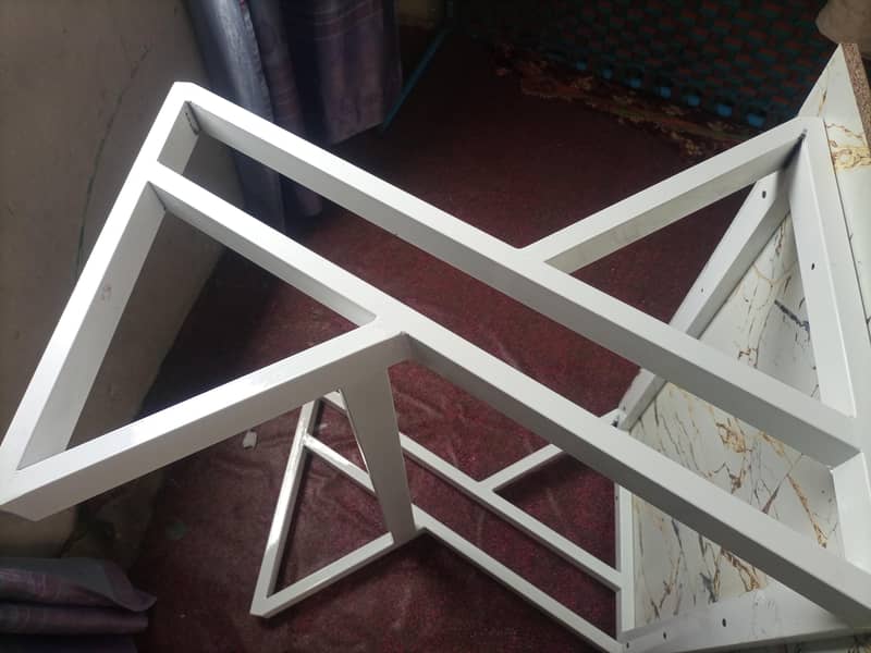 laptop table 3