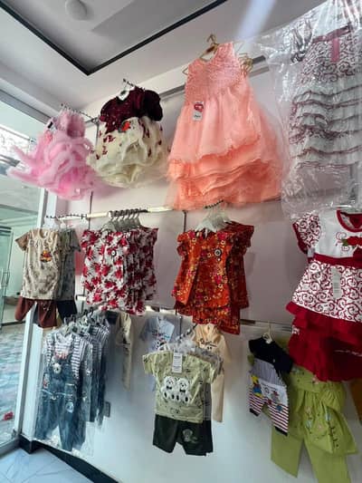 Garments 100+ pieces for sale