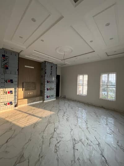 Own A Good Location Upper Portion In 15 Marla Rahwali Cantt For Rent