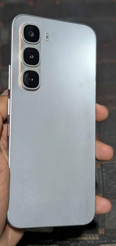 Infinix Hot 60 Pro