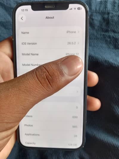 Apple iPhone 12