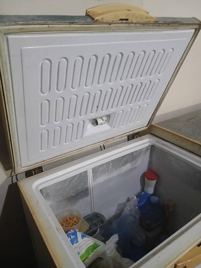 waves full size deep freezer 1