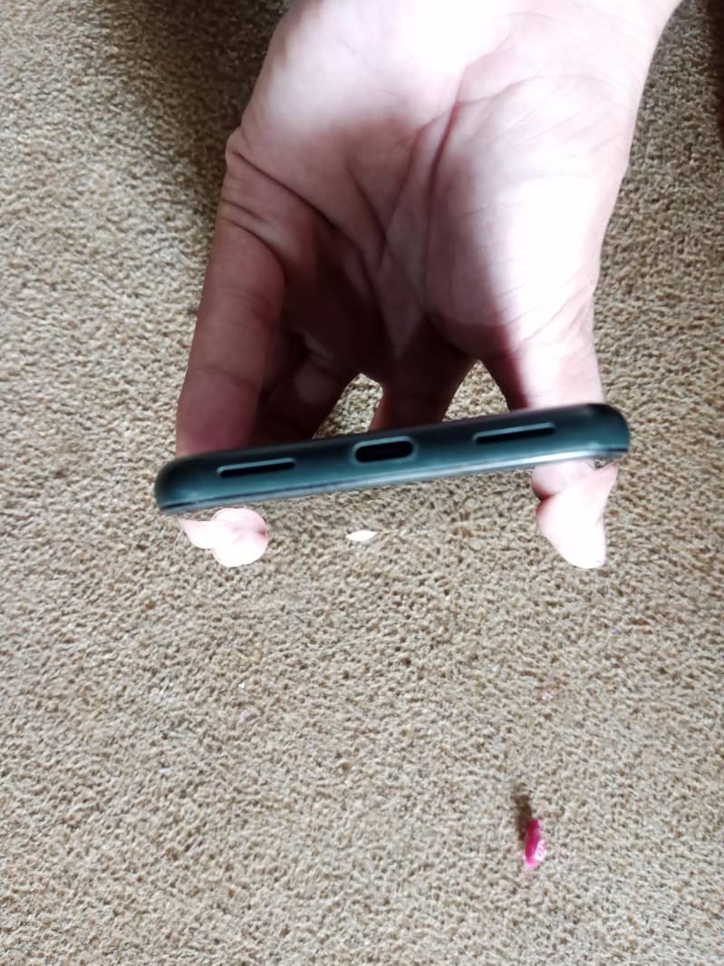 Google Pixel 5a 3