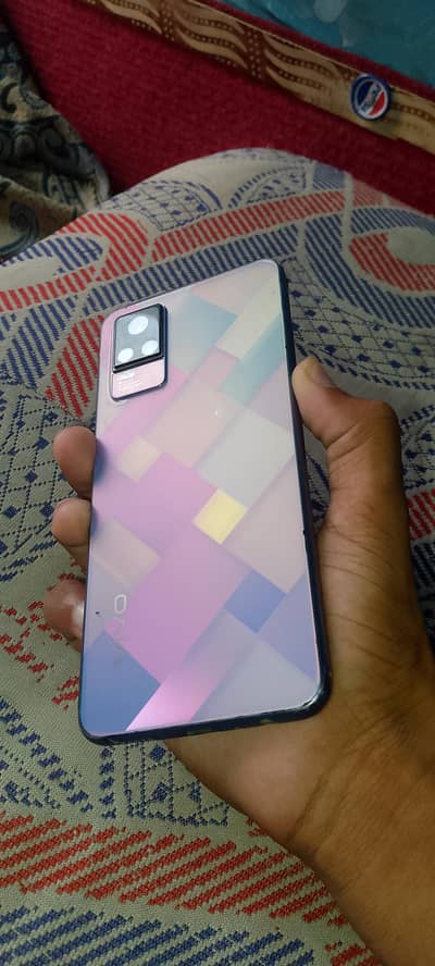Vivo V21e