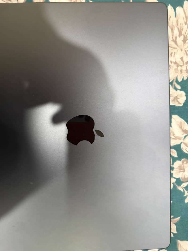 Macbook Pro M5 1