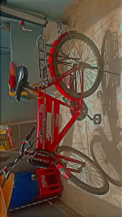 RED BYCYECLE