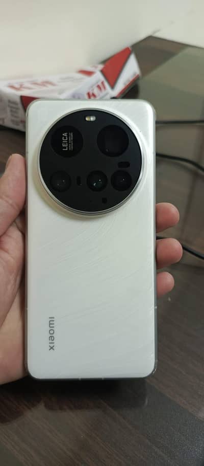 Xiaomi 15 Ultra