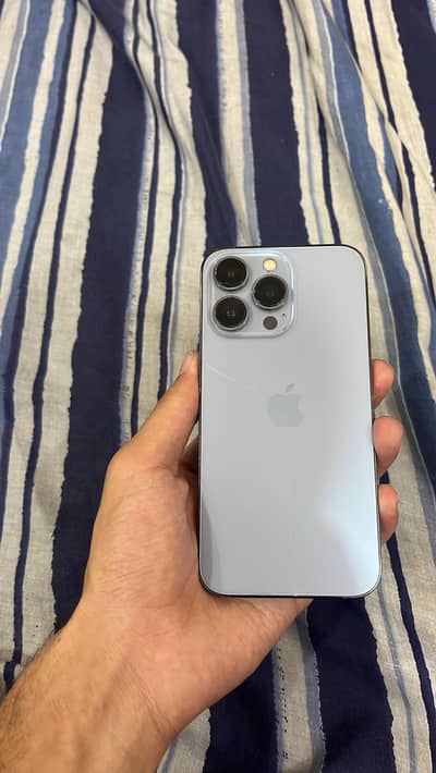 Apple iPhone 13 Pro