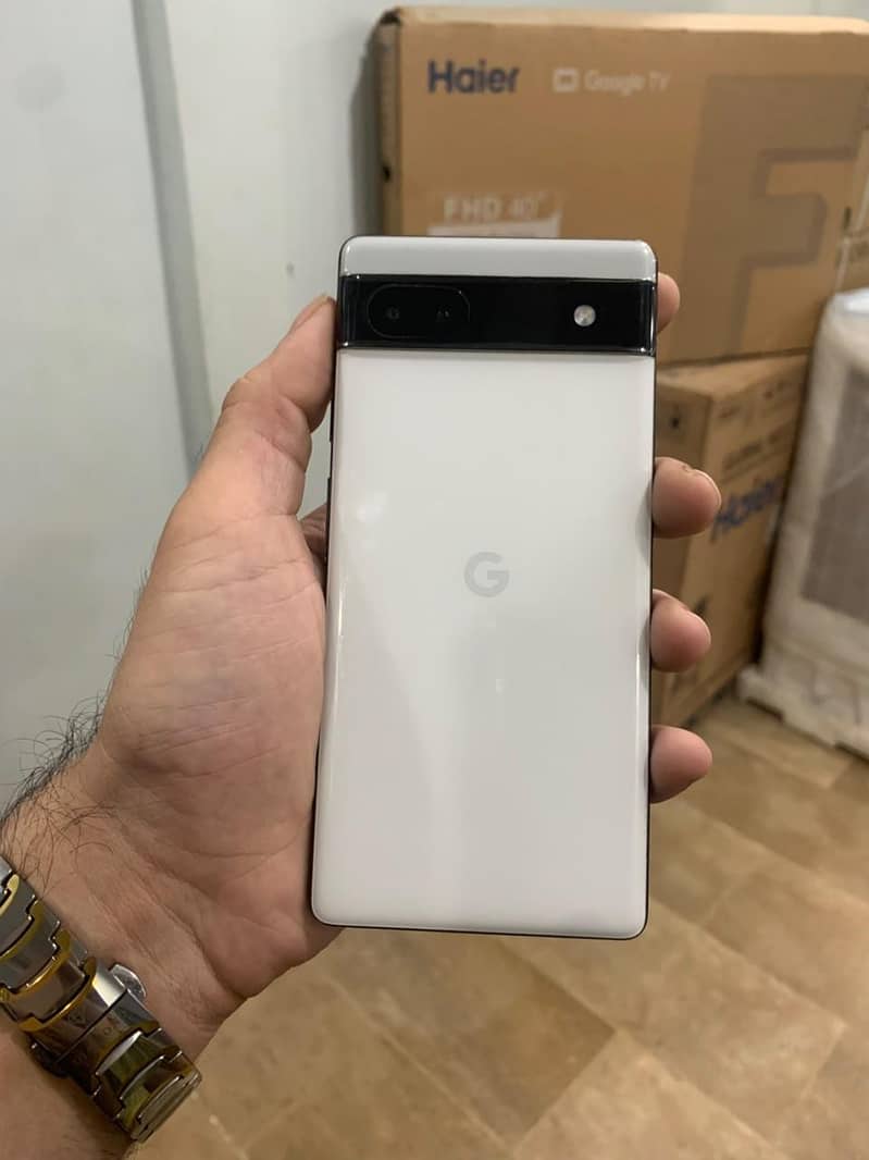 Google Pixel 6a 1