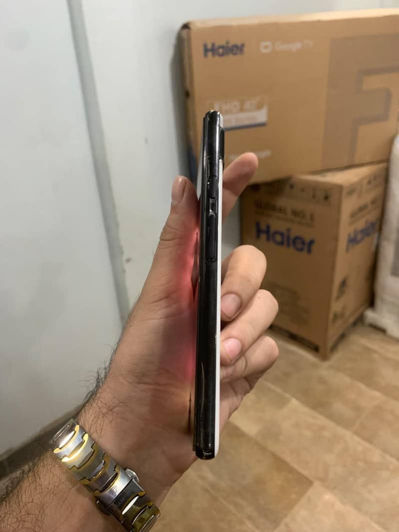 Google Pixel 6a 3