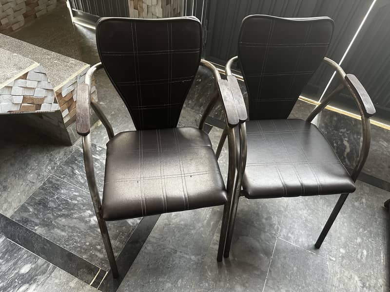 Used Chairs and Computer Table 2