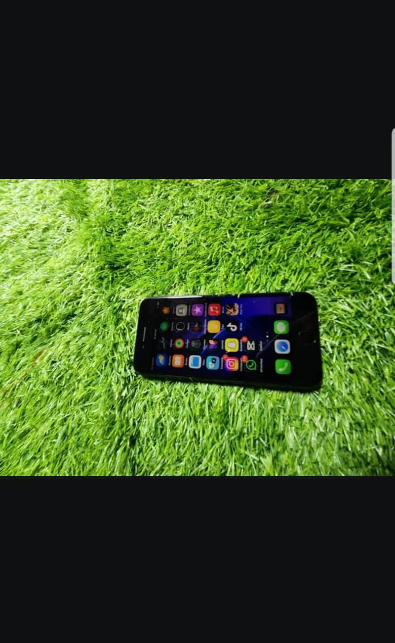 Apple iPhone SE 0