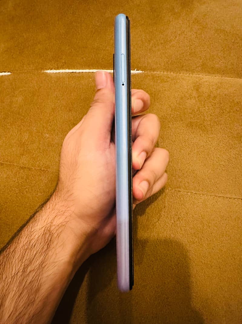 Redmi Note 9 3